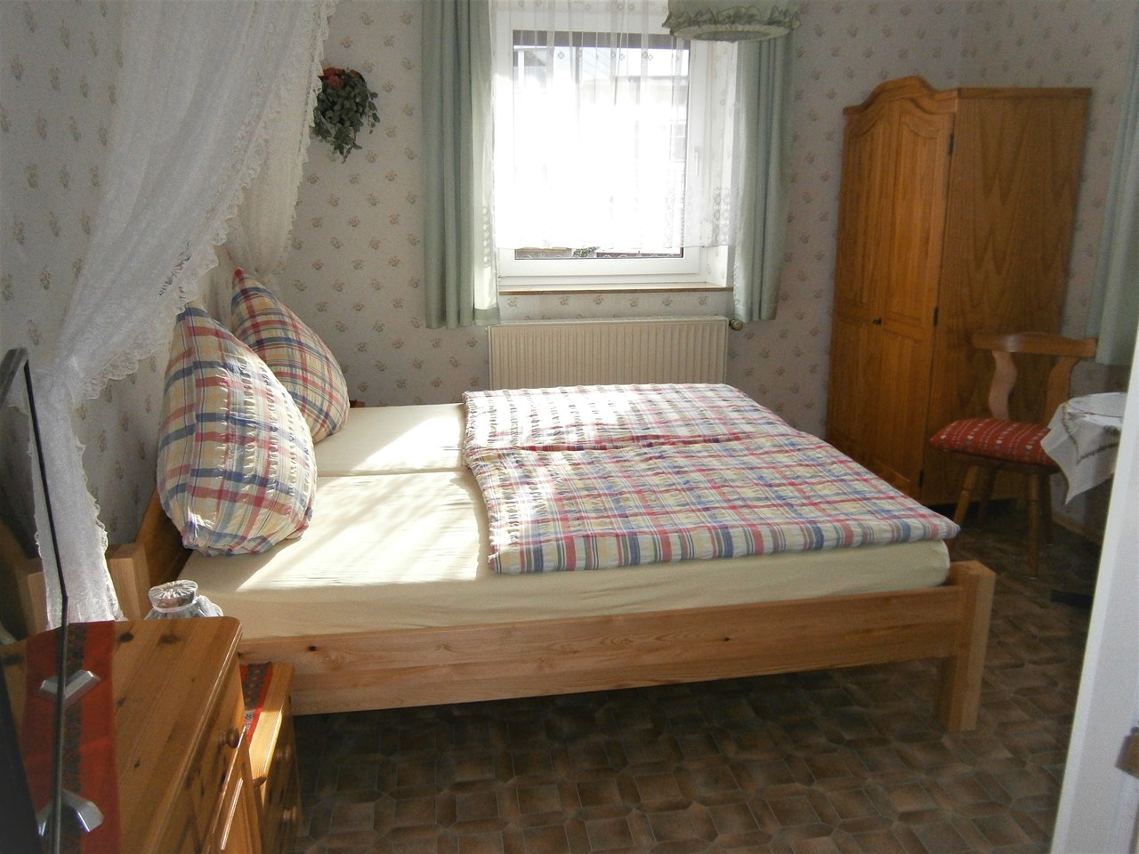 Gästehaus Central Zimmerkategorien Doppelzimmer "Edelweiß"