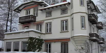 Pensionen - Restaurant - Bad Wiessee - Im Winter - Gästehaus Rosl