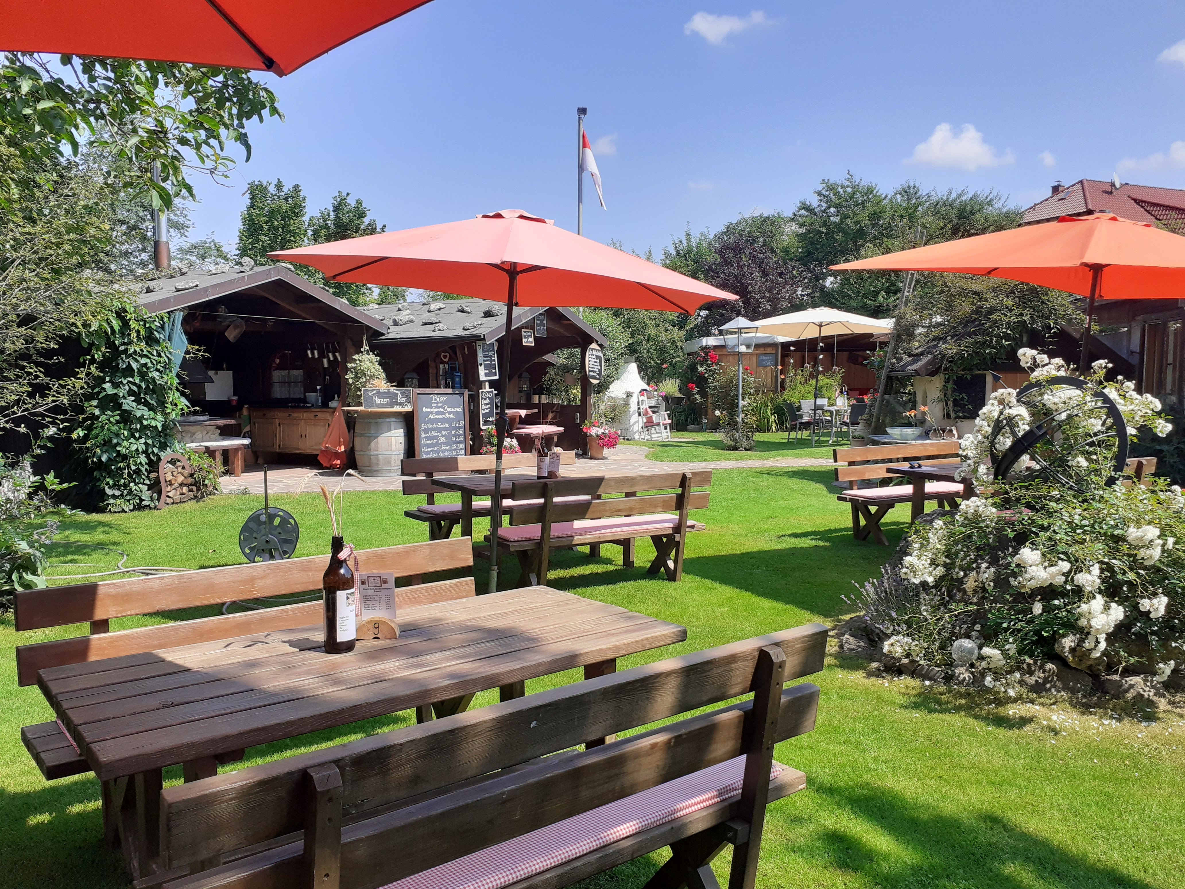 Pensionen - Parkplatz: kostenlos bei der Pension - Franken - Unser Gartenparadies - Pension Karin