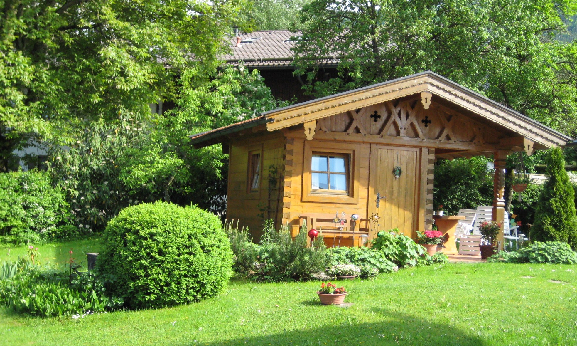 Pensionen - Region Chiemsee - Unser Gartenhaus mit Grillplatz - Demelhof