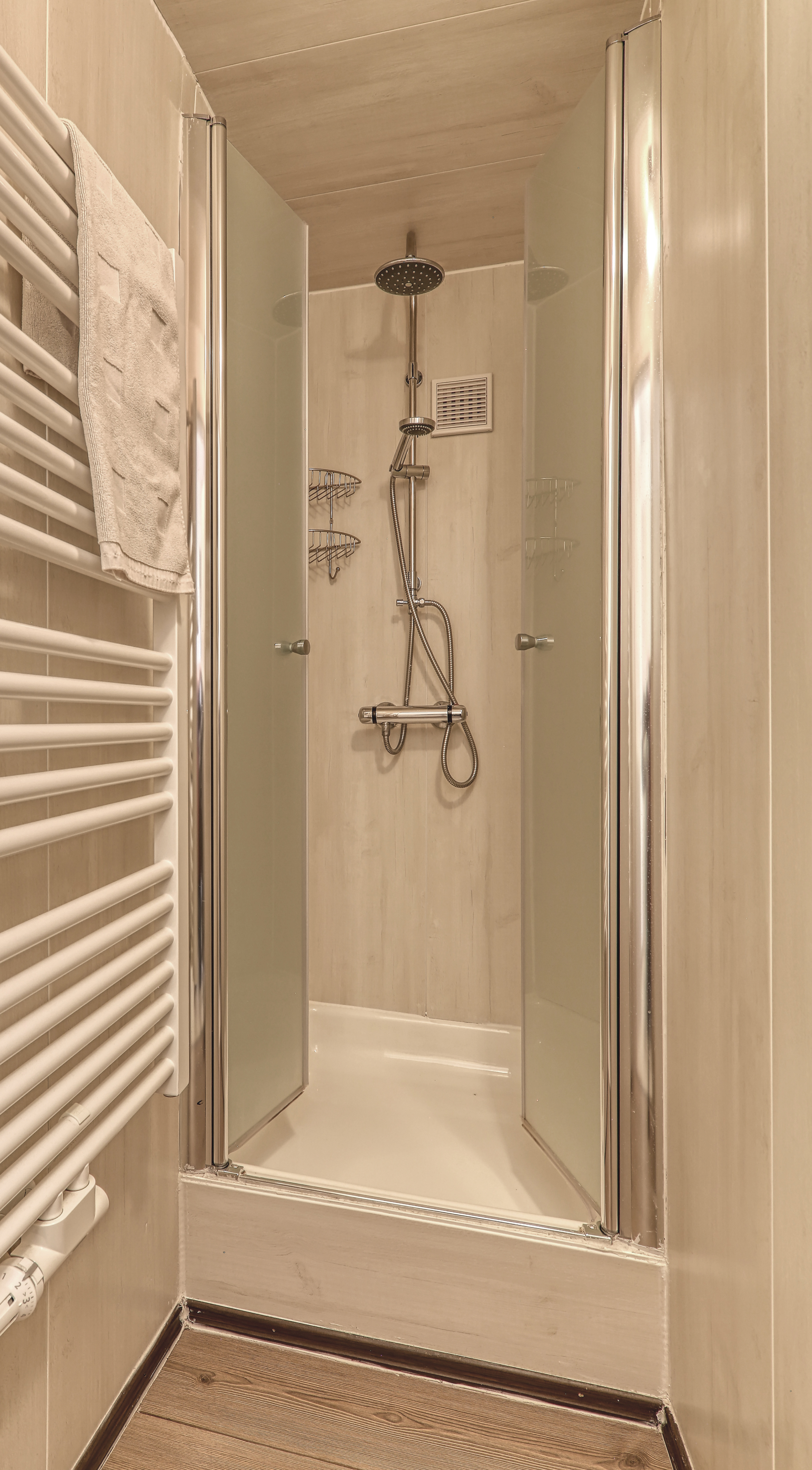 Frühstückspension: Doppelzimmer - Pension Leutner