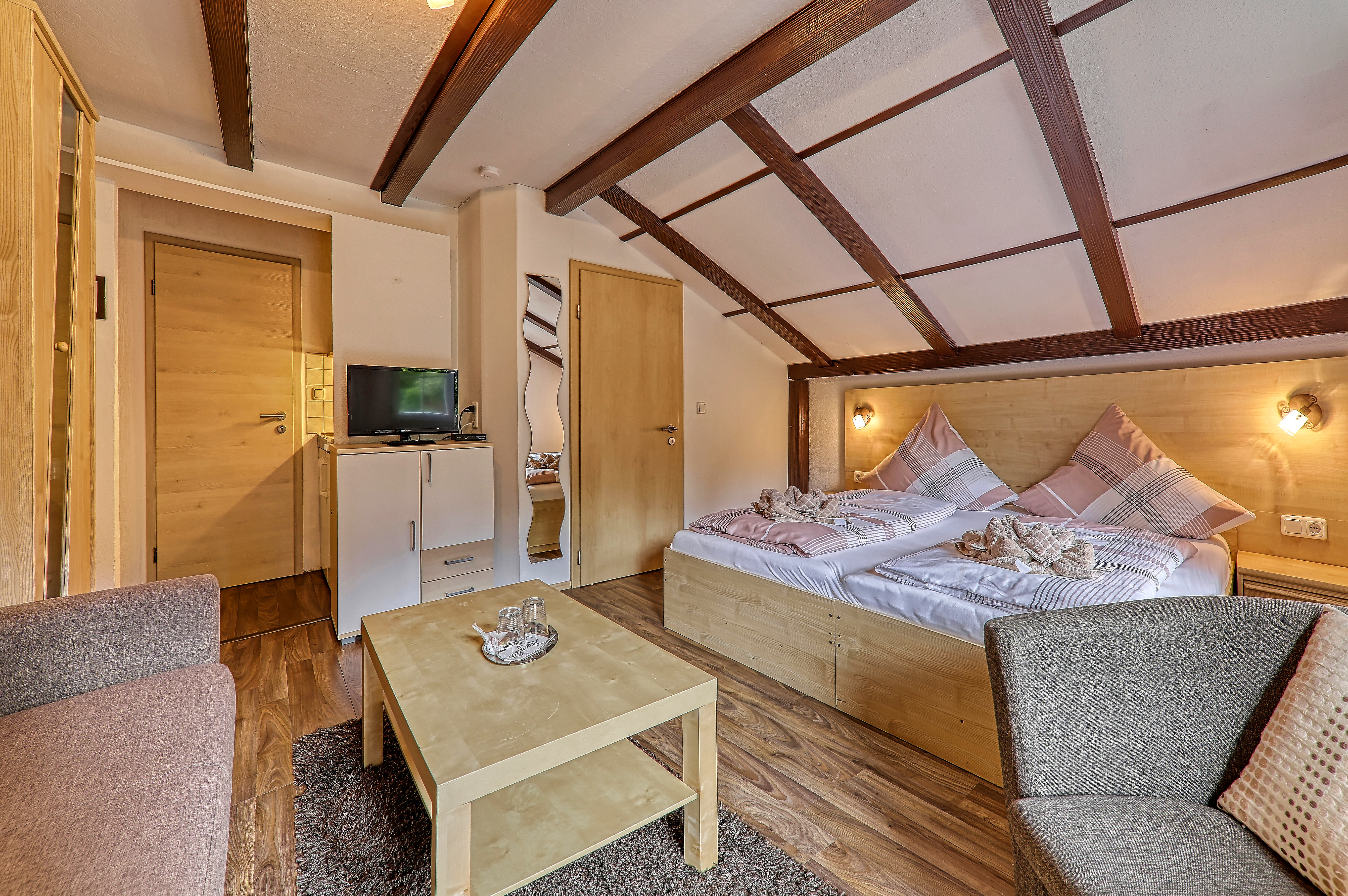 Frühstückspension: Komfort Doppelzimmer - Pension Leutner