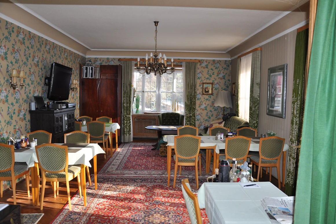 Frühstückspension: Frühstücksraum - Haus Gertrud