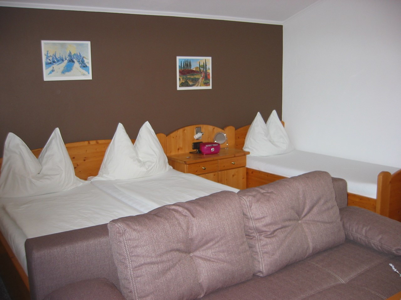 Gästehaus Heidi - Ihr Gästehaus mit Herz und Flair Zimmerkategorien Familienzimmer