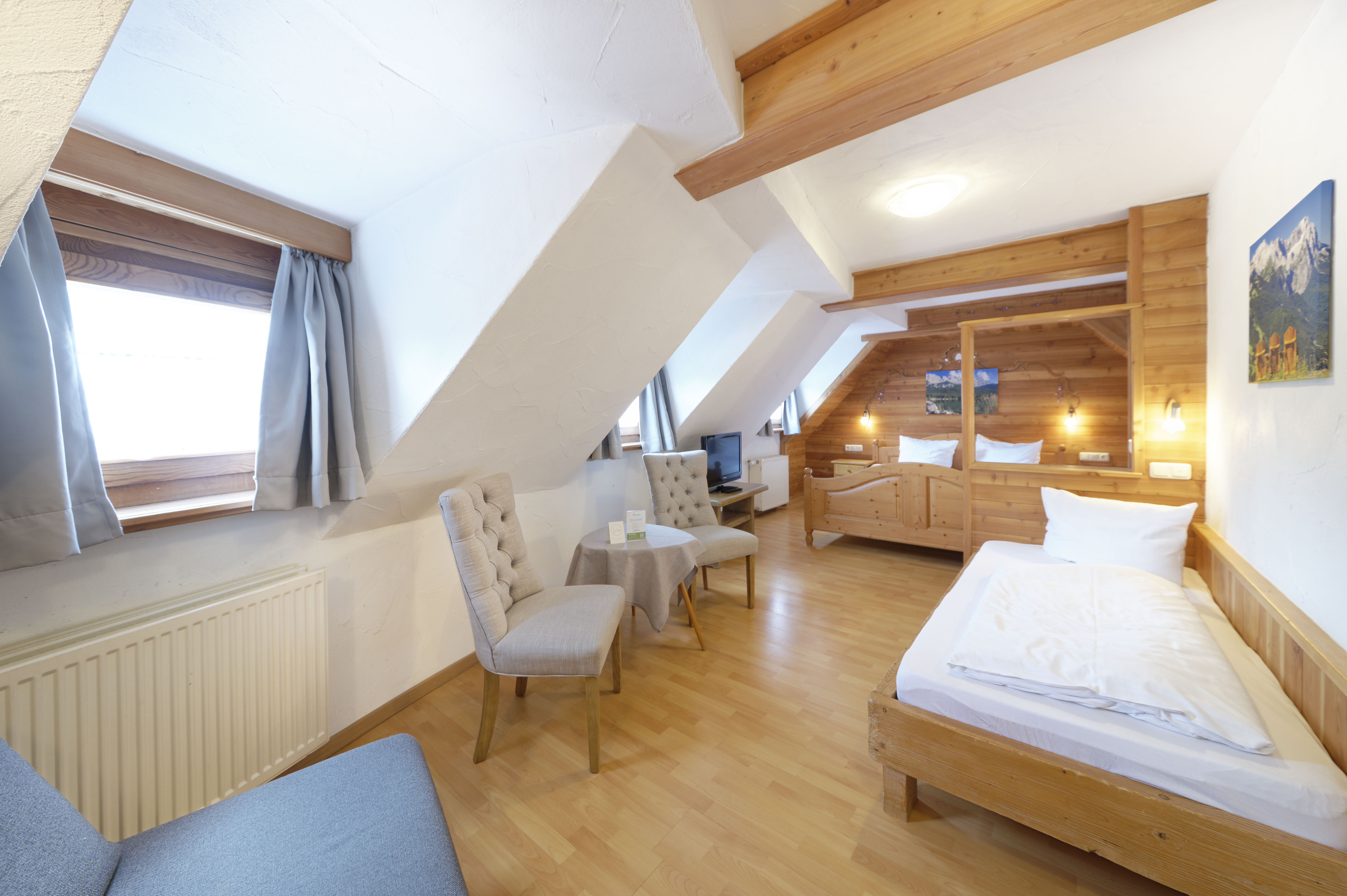 Hotel Garni Alpengruß Zimmerkategorien Dreibettzimmer Standard 