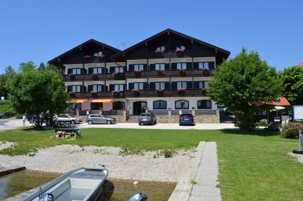 Pensionen - Frühstück: Frühstücksbuffet - Chiemsee - Gästehaus Grünäugl am See