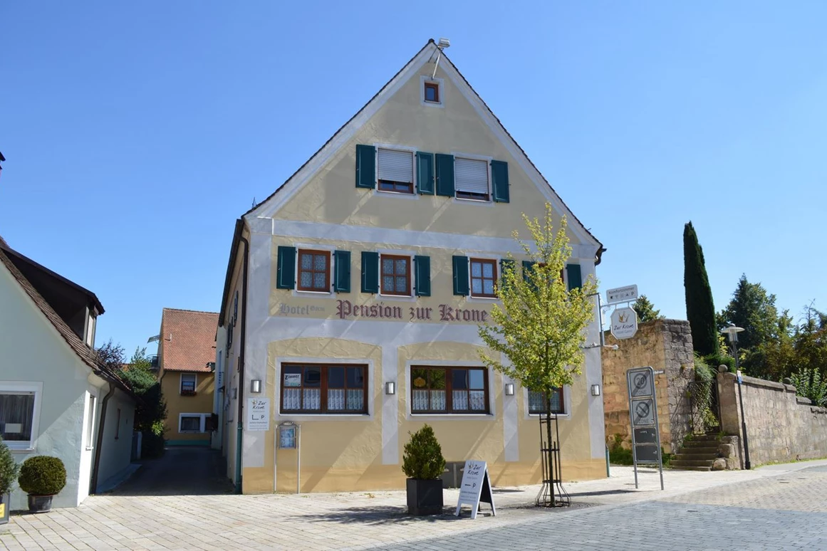 Frühstückspension: Hotel Garni Pension Zur Krone