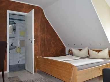 Frühstückspension: Hotel Garni Pension Zur Krone