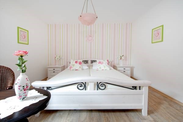 Pension Mainsommer Zimmerkategorien Doppelzimmer