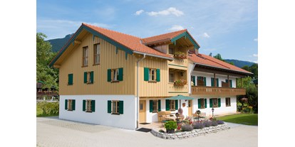 Pensionen - Umgebungsschwerpunkt: Fluss - Ohlstadt - Gästehaus Zum Einweg