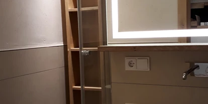 Pensionen - Balkon - Oberstdorf - Fewo Widderstein Badezimmer - Gästehaus Alpenblick