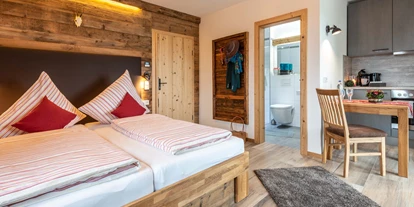 Pensionen - Kühlschrank - Bad Wiessee - Zimmerbild - Pension und Appartement's Wild