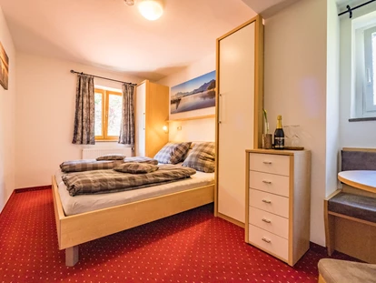 Pensionen - Kössen - Wohlfühlzimmer 1 - Pension Gimpl ****