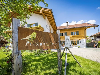 Pensionen - Kössen - Pension Gimpl Sommeransicht - Pension Gimpl ****