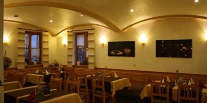 Pensionen - Parkplatz: kostenlos bei der Pension - Franken - Gasthaus - Landgasthof zum Schnapsbrenner