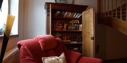Pensionen - Bodenkirchen - Leseecke 1 OG - Pension Kramerhof