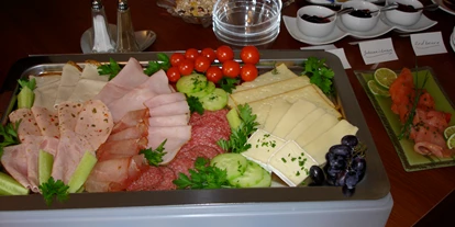 Pensionen - Bodenkirchen - Frühstücksbuffet - Pension Kramerhof