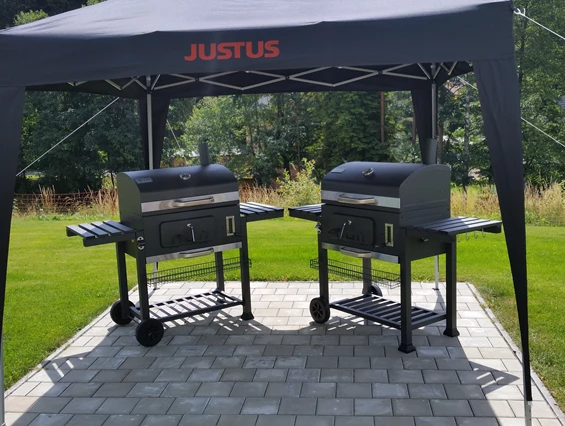 Frühstückspension: Grillterrasse - Gruppenferienhäuser & Hotel-Pension Dressel