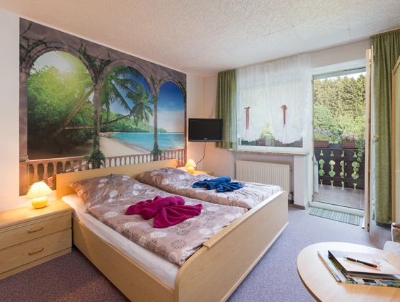 Frühstückspension: Doppelzimmer mit Aufbettungsmöglichkeit - Gruppenferienhäuser & Hotel-Pension Dressel