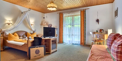Pensionen - Eppenschlag - Romantikzimmer - Pension Sonnleit´n - Ihr Urlaub mit Hund