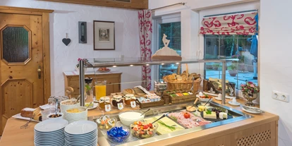 Pensionen - Parkplatz: kostenlos bei der Pension - Leogang - Frühstücksbuffet - Hotel Pension Heike