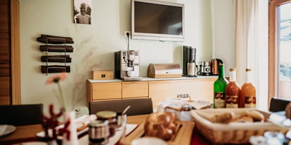 Pensionen - Balkon - Innsbruck - Frühstück  - Gästehaus Schwaninger