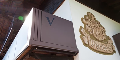 Pensionen - Parkplatz: kostenlos bei der Pension - Hallstatt - Photovoltaikanlage Landhaus Vierthaler in Filzmoos - B&B Landhaus Vierthaler