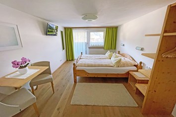 Frühstückspension: Doppelzimmer mit Balkon - B&B Landhaus Vierthaler