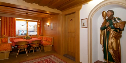 Pensionen - Parkplatz: kostenlos bei der Pension - Seefeld in Tirol - Gästehaus Almrausch