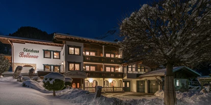 Pensionen - Parkplatz: kostenlos bei der Pension - St. Anton am Arlberg - Gästehaus Bellevue